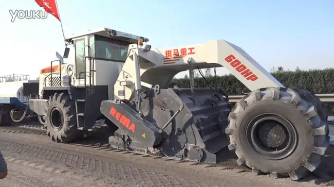 WR2300E，上海繞城高速冷再生